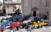 Tripudio di colori e musica per la fine della scuola