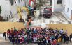 Addio dei bambini alla scuola, demolizione in corso