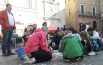 Piazza della Libertà,  i primi pedoni sono i bambini