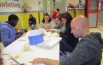 Festa di Natale,  i genitori realizzano gli addobbi