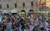 Battaglia di coriandoli e sfilate  al Carnevale dei Bambini (FOTO)