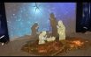 Fasci di luce e minimalismo: il presepe del liceo artistico