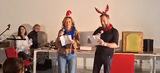 Se sono i proff a fare lo spettacolo di Natale per gli studenti