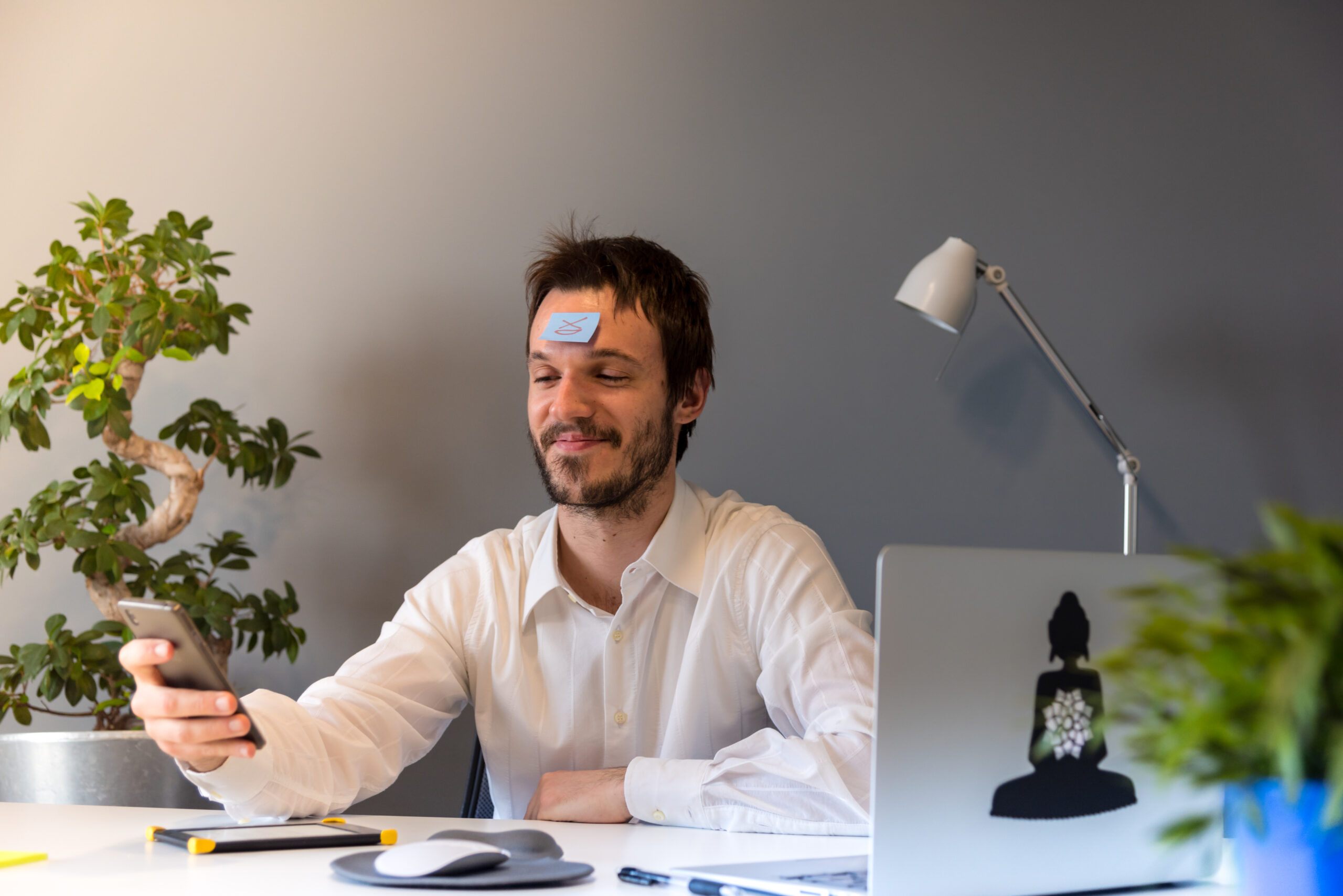 Ansia e stress per interrogazioni ed esami, i consigli di Paolo Roganti «Un aiuto da mindfulness e self-compassion»