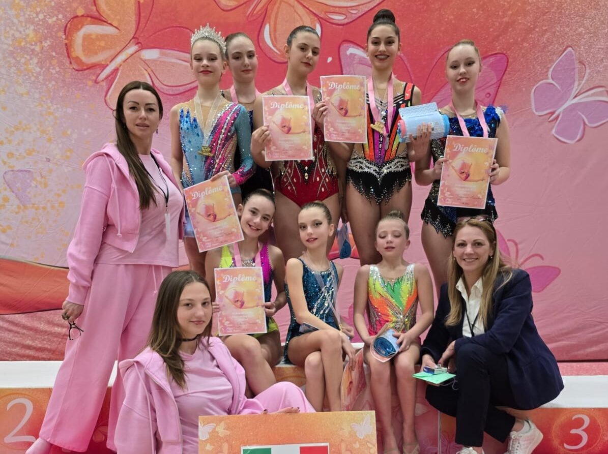 Ginnastica ritmica, 14 atlete della Pink Ribbon rientrano da Bruxelles con una medaglia
