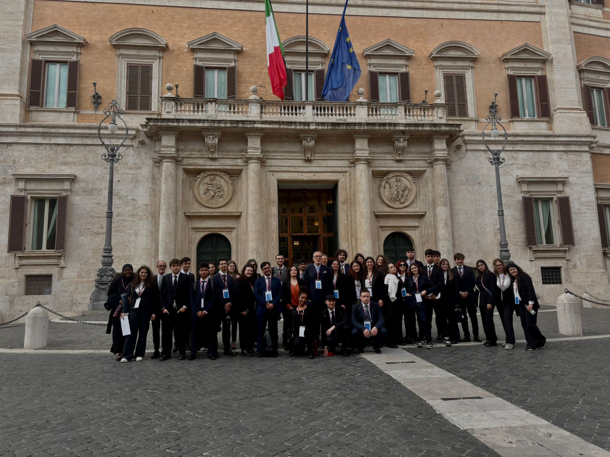 Visita a Montecitorio, dal “transatlantico” all’intelligenza artificiale