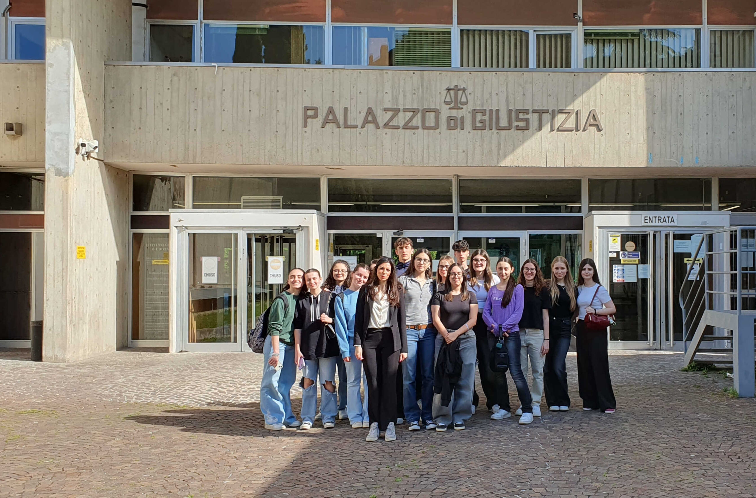 Liceali in tribunale per assistere ai processi