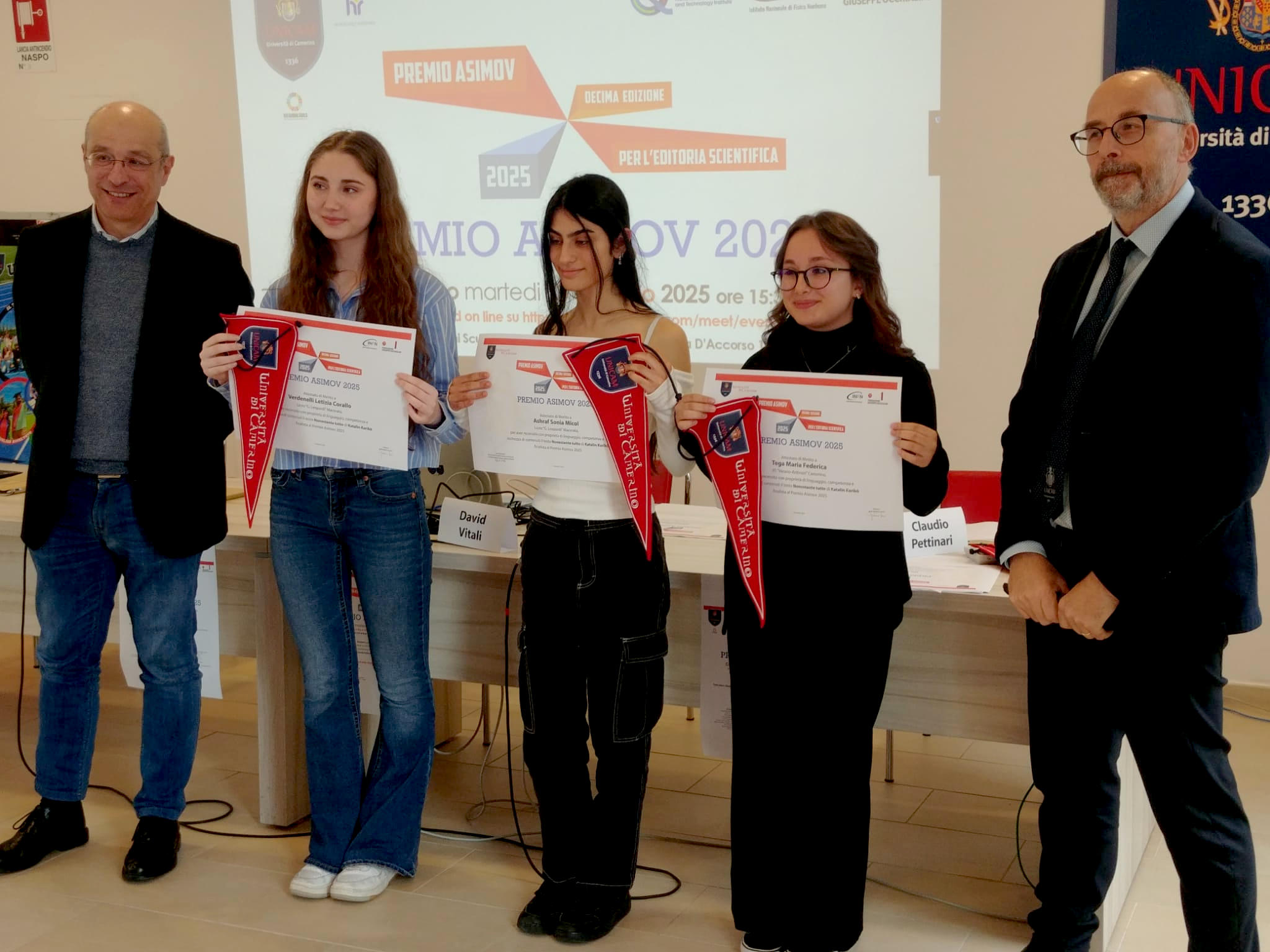 Premio Asimov, primo posto per Letizia Corallo Verdenelli e Sonia Micol Ashraf del Leopardi