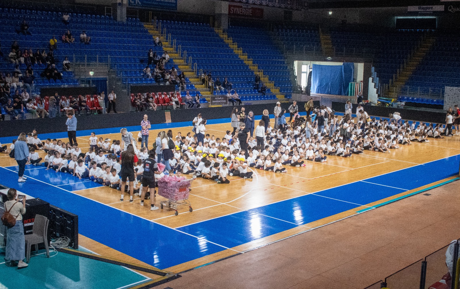 Progetto Scuola Lube, una festa per 800 alunni e alunne
