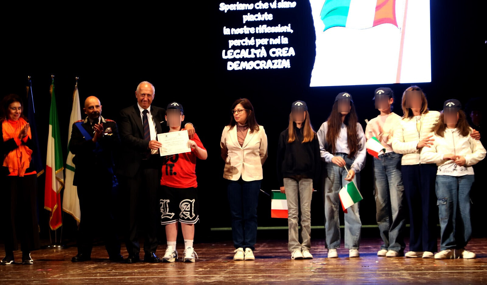 «L’agente di polizia locale che vorrei: ve lo presento con gli avatar»
