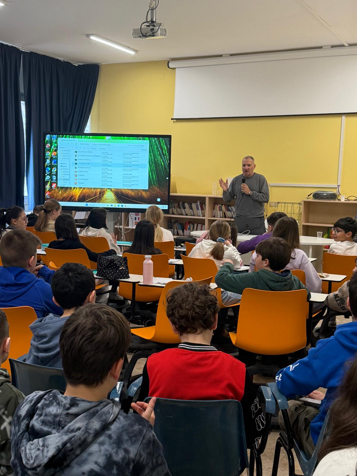 Cultura digitale per oltre 600 studenti «Bullismo e cyberbullismo non sono semplici bravate»