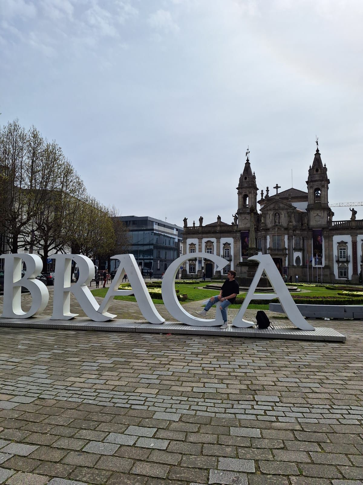 Erasmus a Coimbra, Edoardo Angeletti: «L’estero non è sempre il paradiso che immaginiamo»