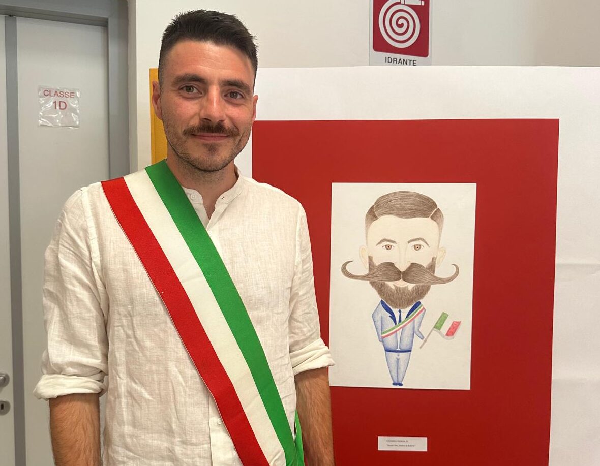 Alla scoperta dell’artista belfortese Toni Bellesi: anche il sindaco diventa caricatura