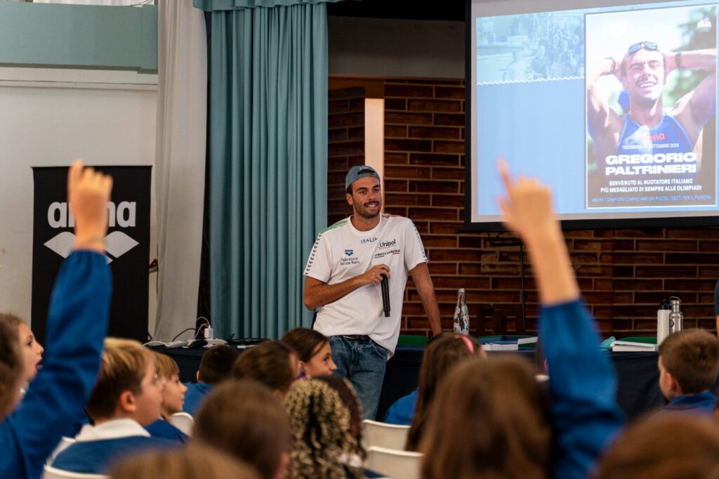 Gregorio Paltrinieri nella scuola Lucatelli