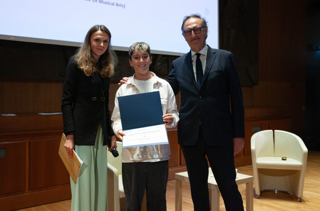 Alessio Properzi premiato a Milano