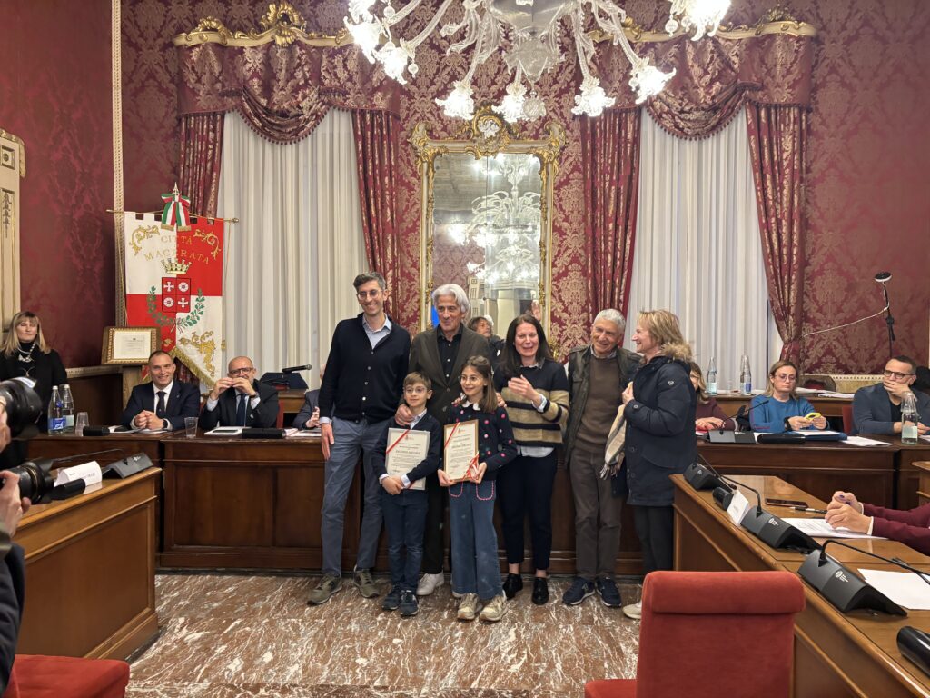 Maria Elena e Riccardo Gabriele Fioretti premiati al Consiglio Comunale 