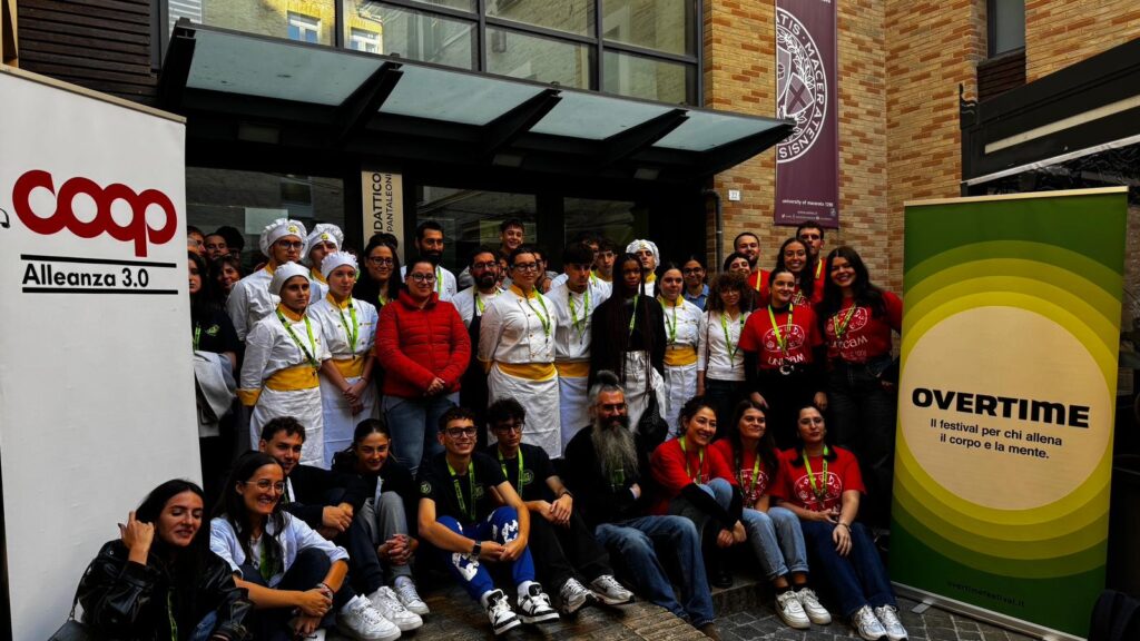 Studenti dell'alberghiero a Overtime