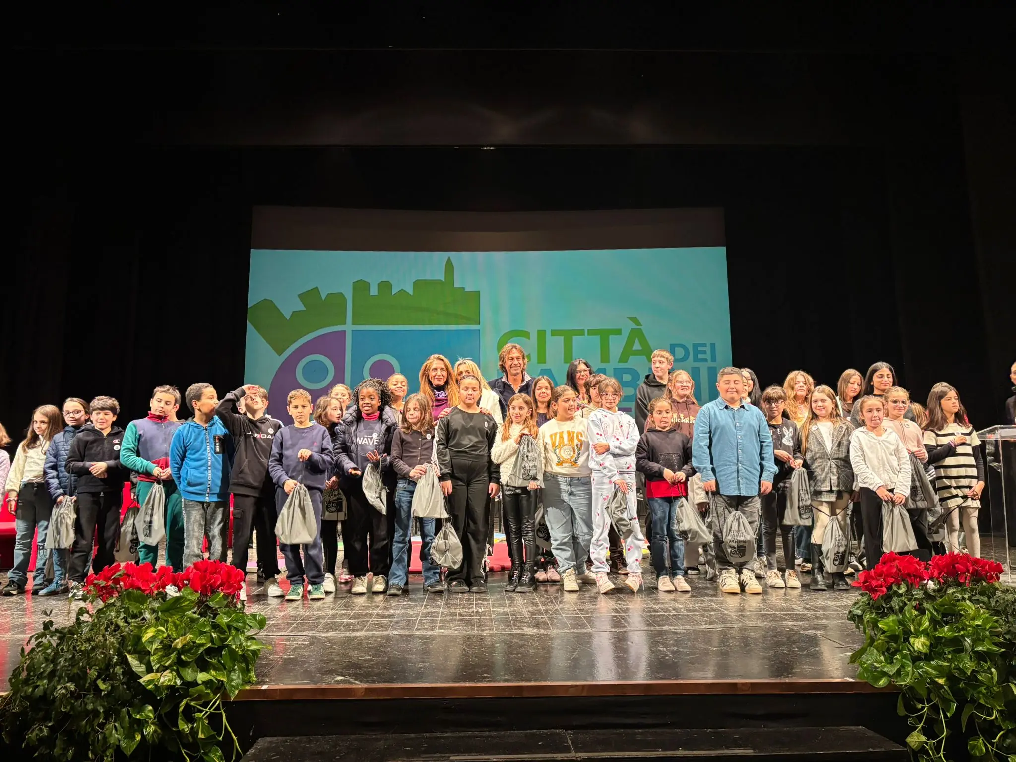 Consiglio delle bambine e dei bambini Al teatro Lauro Rossi di Macerata
