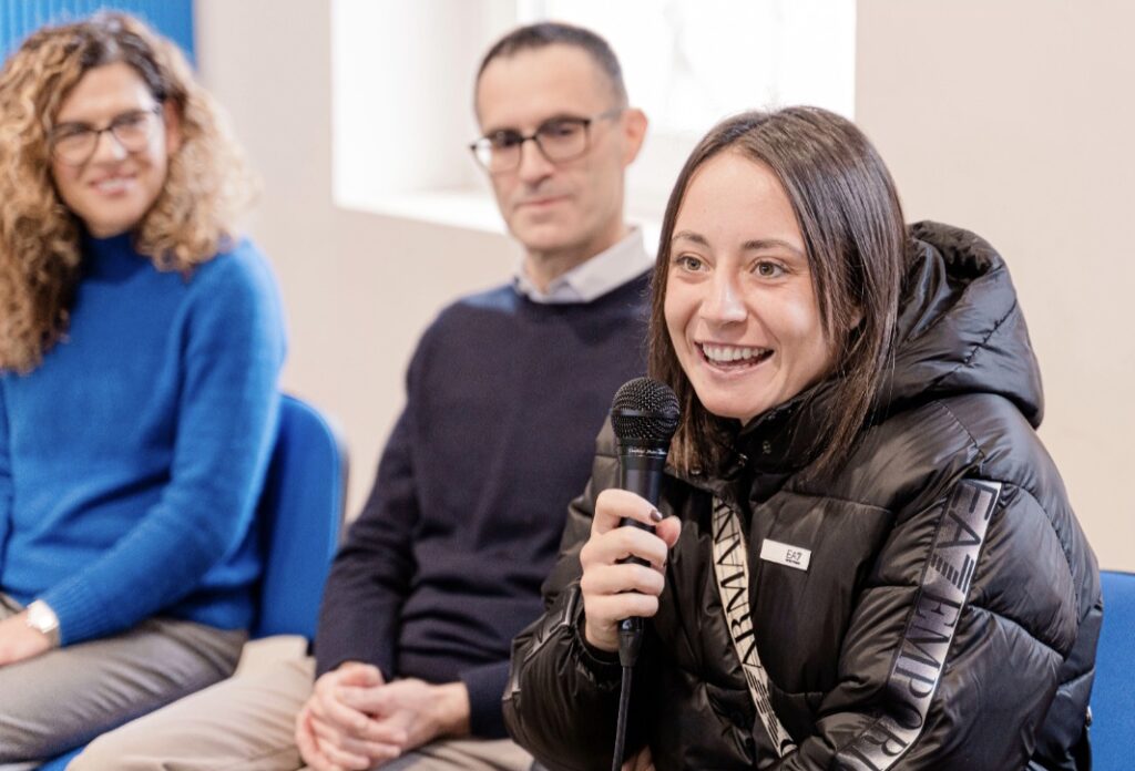 Elisabetta Cocciaretto risponde agli studenti