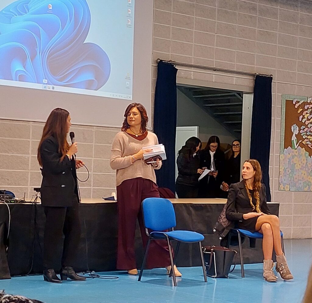 Professor X, Cristina Marcucci