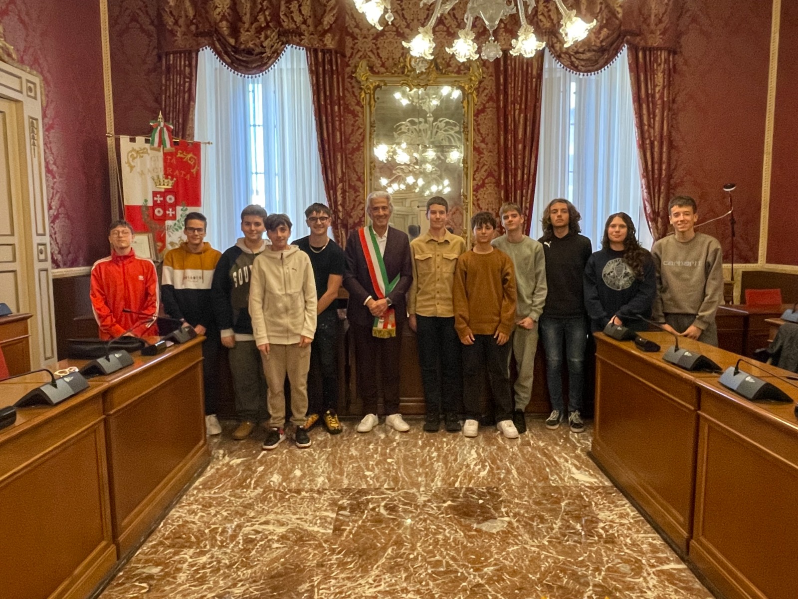 Studenti dello scientifico tra Comune e Provincia «Cittadini consapevoli del futuro»