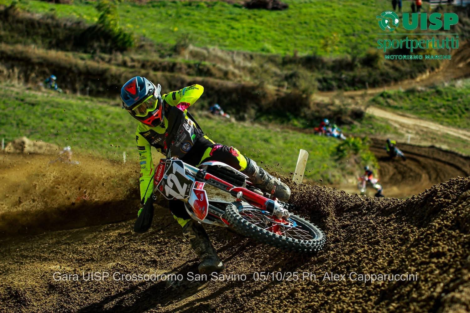 Thomas Pietrella vola alto nel motocross