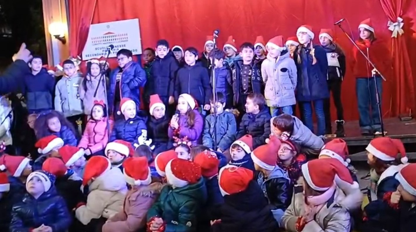 Il Paese di Babbo Natale al Convitto Leopardi