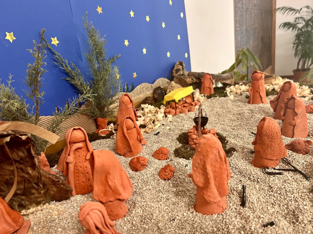 Laboratorio natalizio, presepe di terracotta