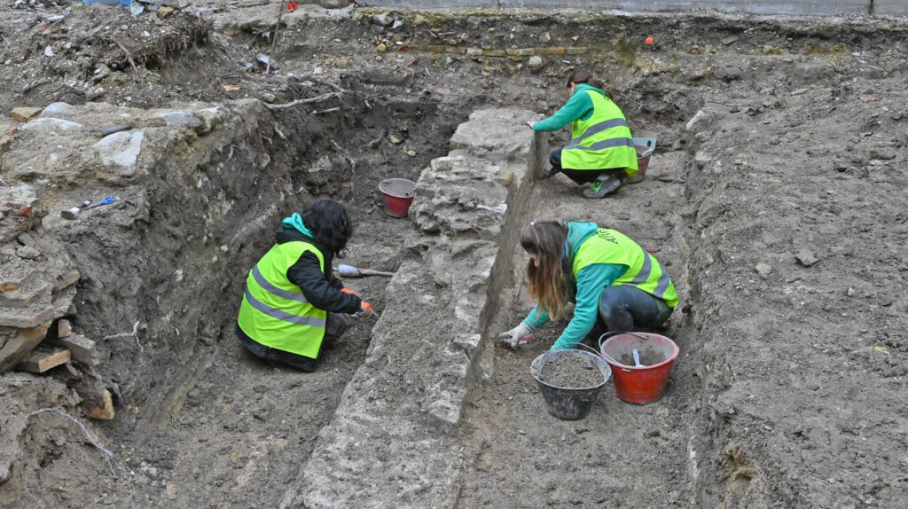 Scavi per la basilica di Vitruvio