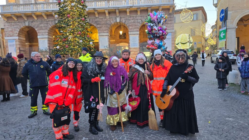 Le Befane in piazza della Libertà