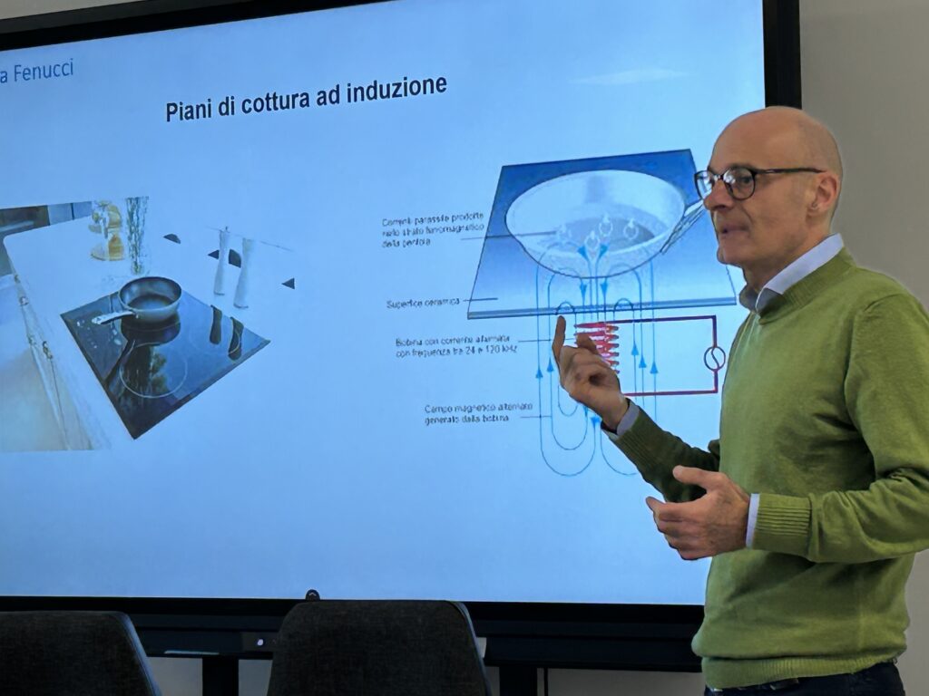 Il professor Fenucci alla Dante Alighieri