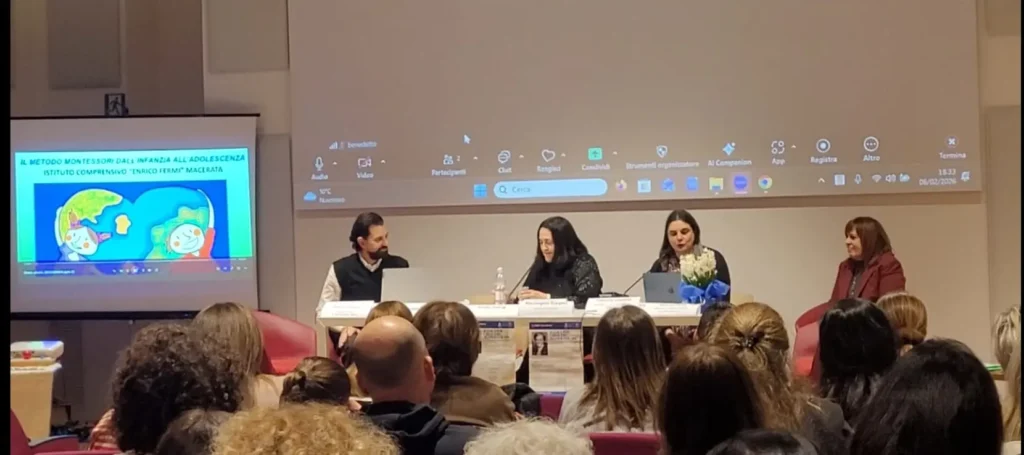Il convegno sul metodo Montessori nell'auditorium della biblioteca Mozzi Borgetti