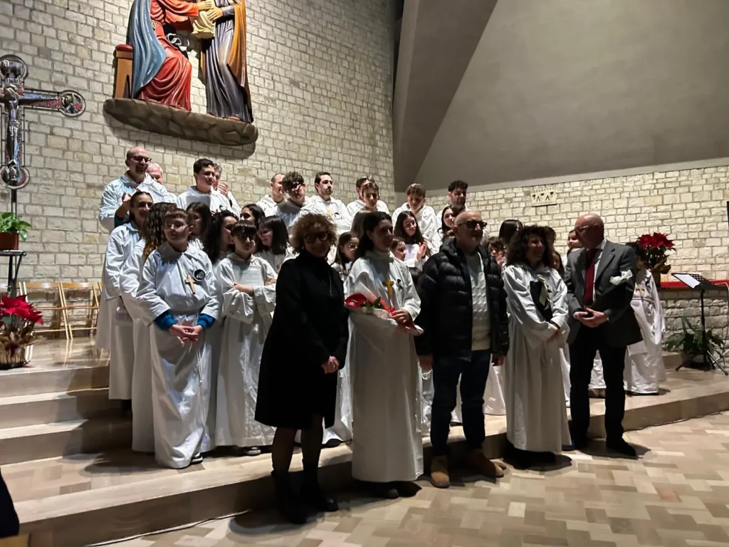 il concerto dei Pueri Cantores a Castelraimondo