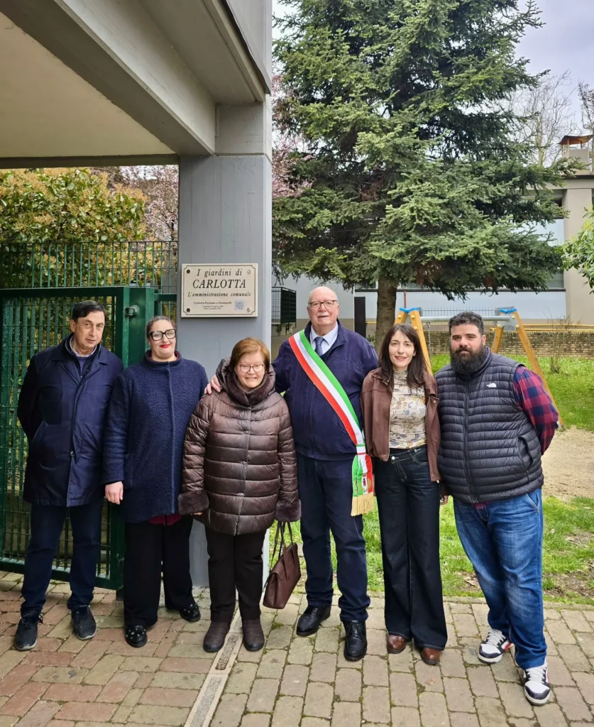 La targa dedicata a Carlotta Parisani