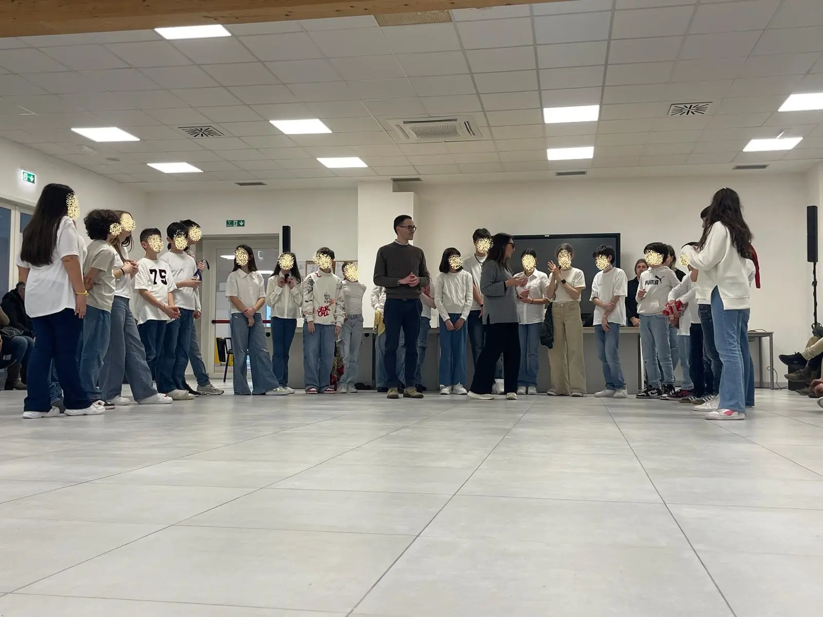 “2026: Odissea a Macerata”, il mito diventa social e conquista il pubblico