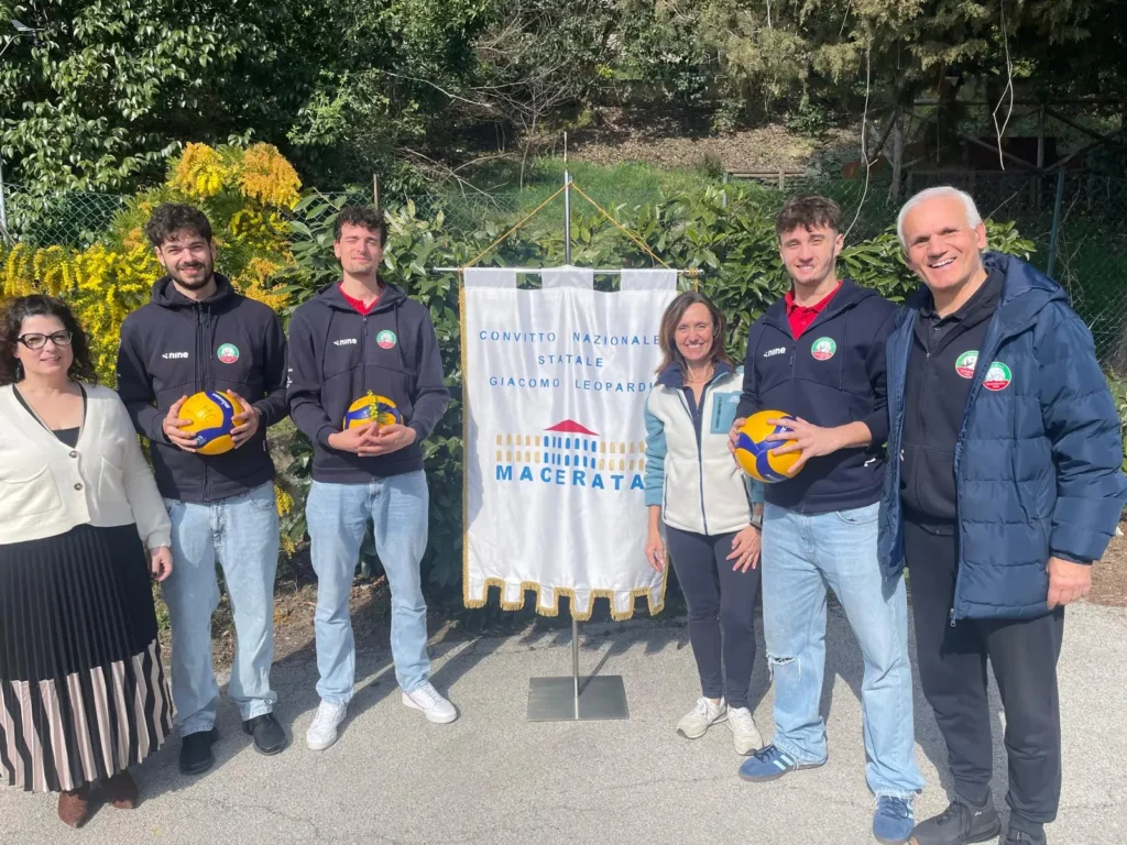 In palestra con i campioni della Pallavolo Macerata