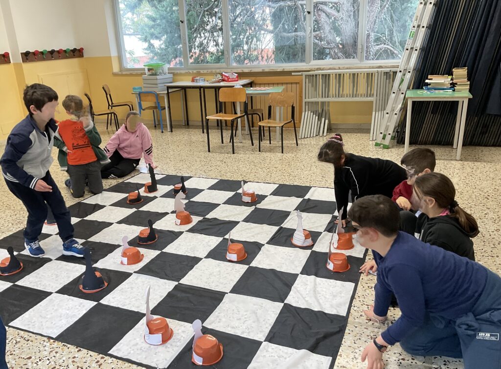 La scacchiera gigante alla Mestica