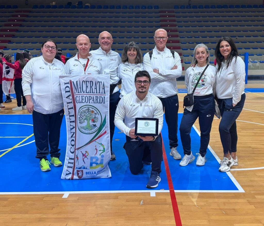 Gli accompagnatori e le accompagnatrici Romina Diletti, Marco Cetraro, Alessandro Coluccini, Michela Mariani, Lucia Pelagagge, Manuela Rapaccini, Riccardo Ruzzu, Stefano Stefanelli