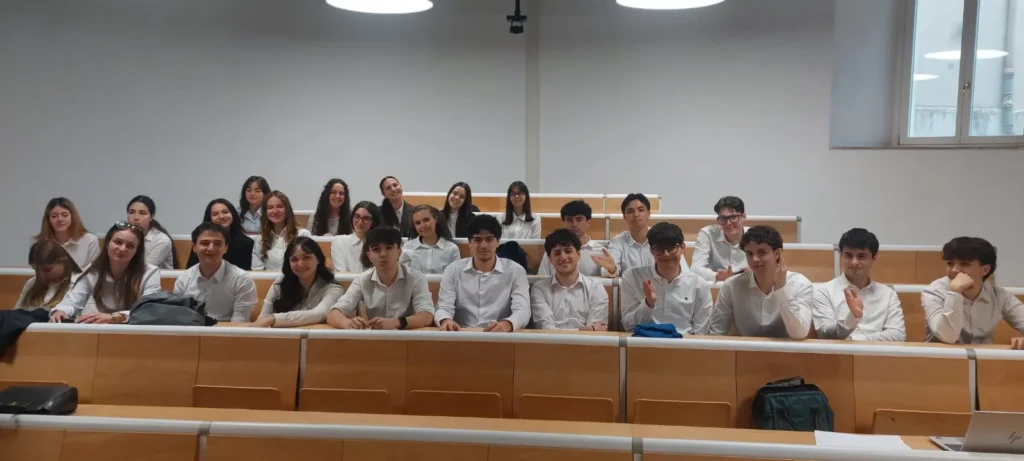 Studenti della Curvatura Economico-finanziaria