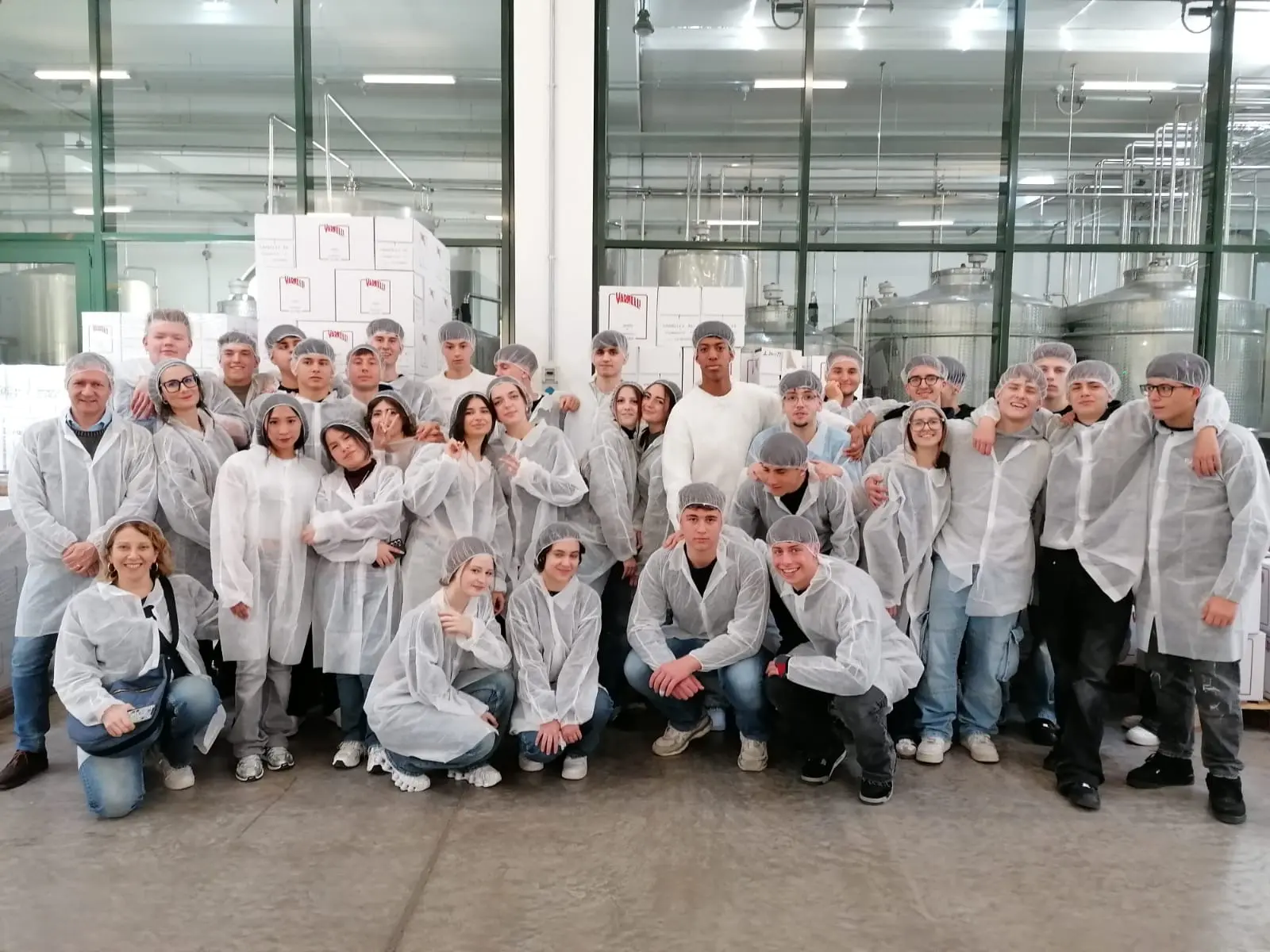 Un momento della visita alle Distillerie Varnelli