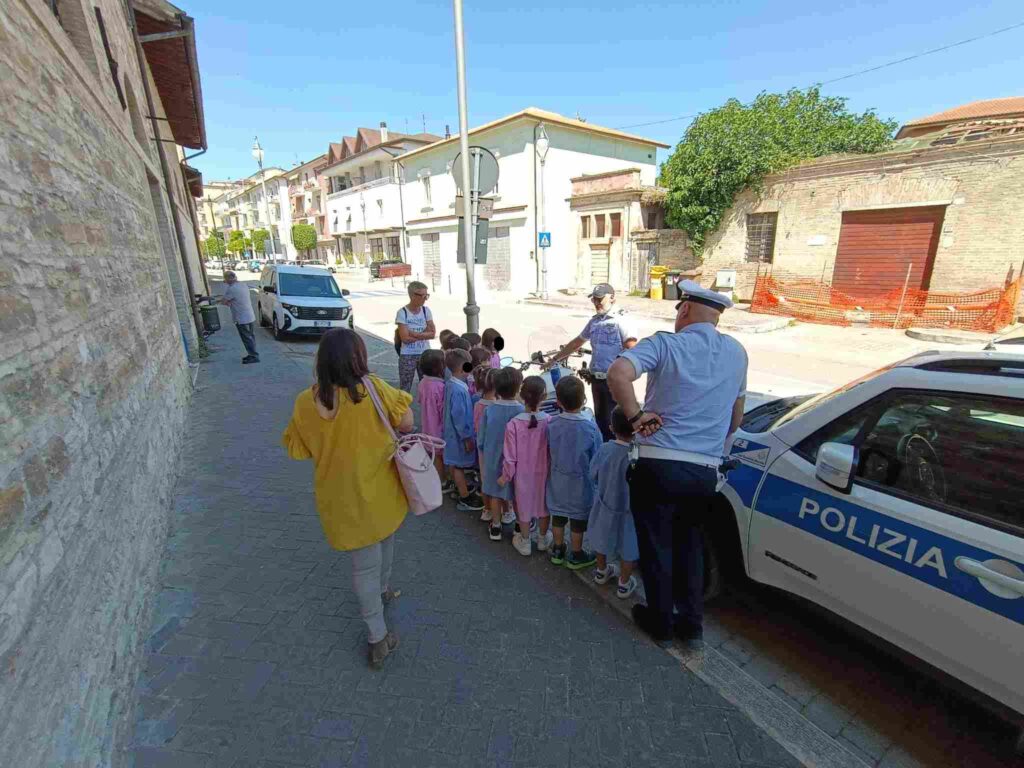 Visita al comando della Polizia locale