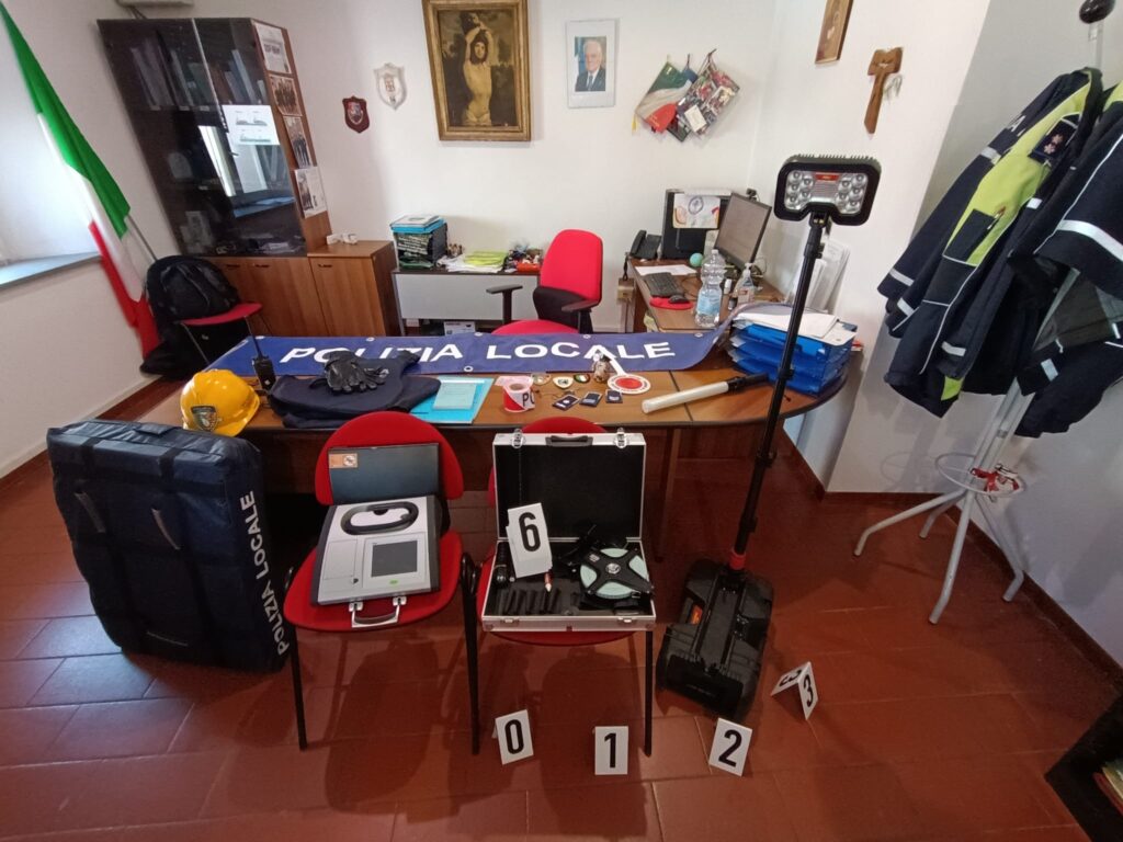 Visita al comando della Polizia locale