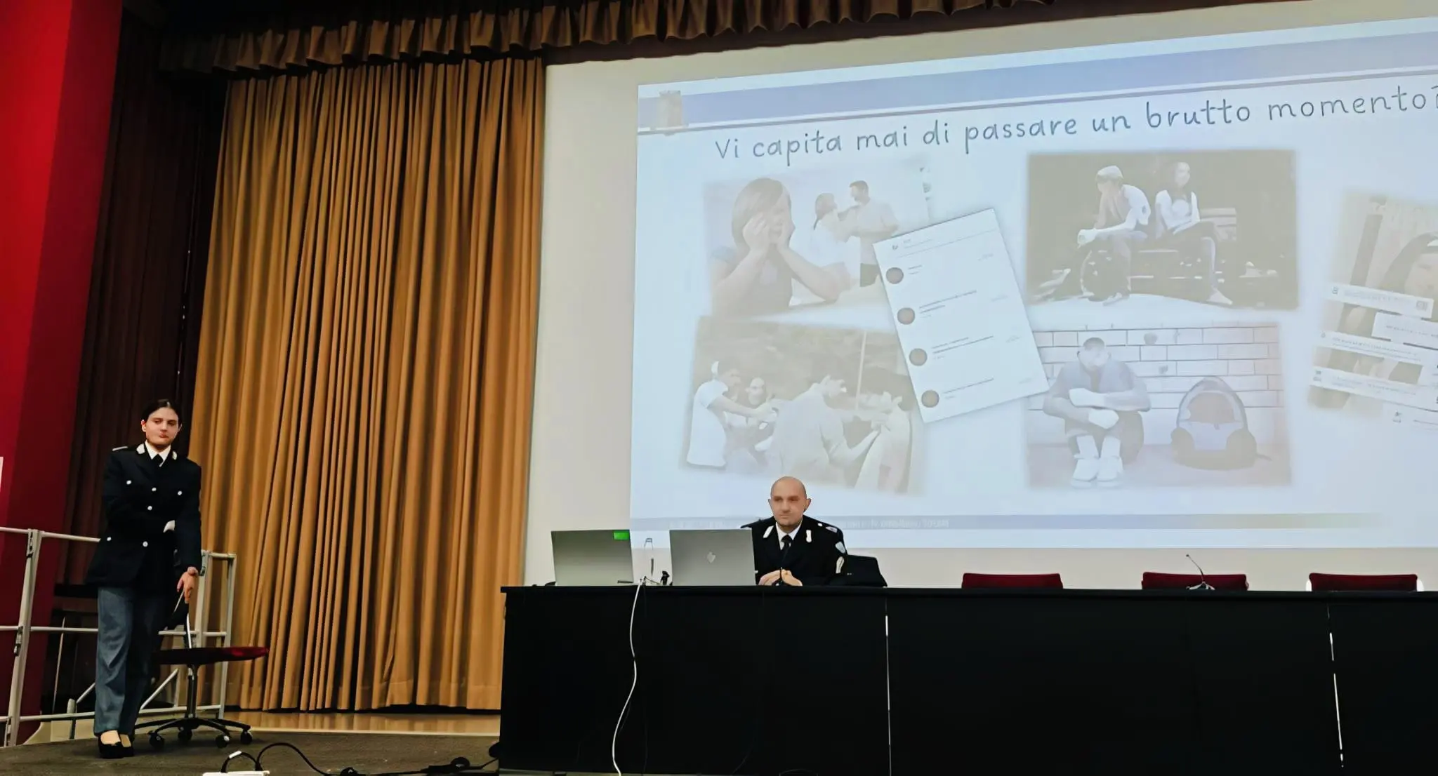 La polizia postale a scuola
